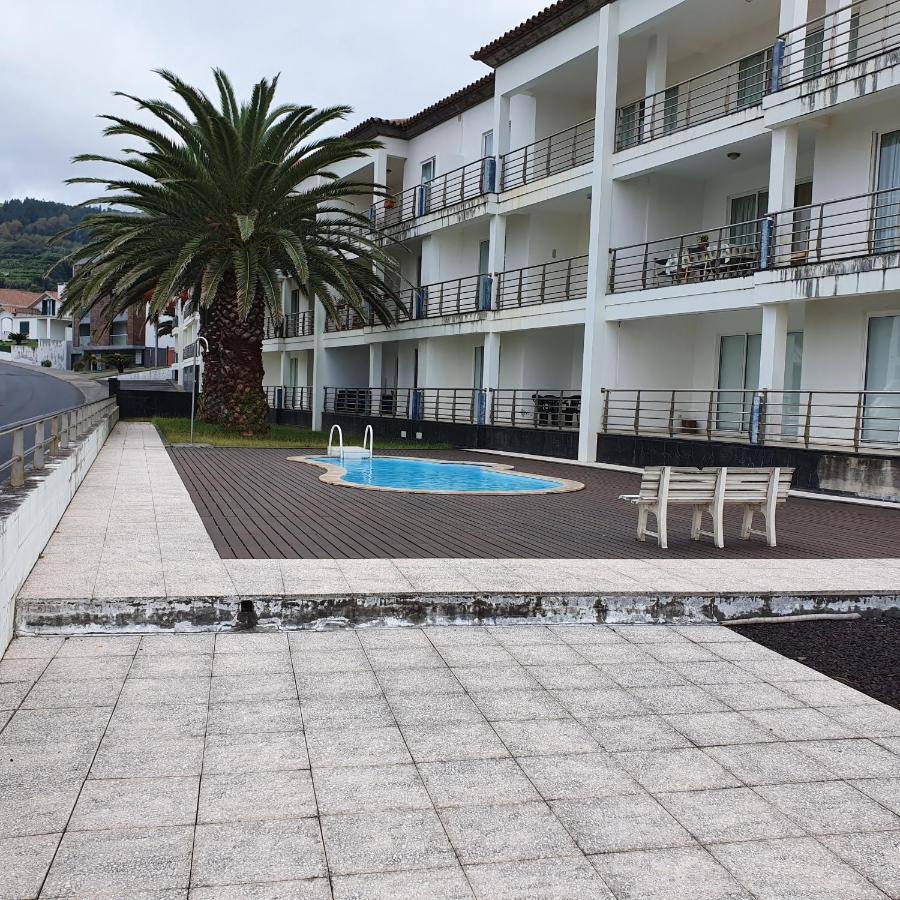 Black'Nyellow Place Vila Franca do Campo Exteriör bild